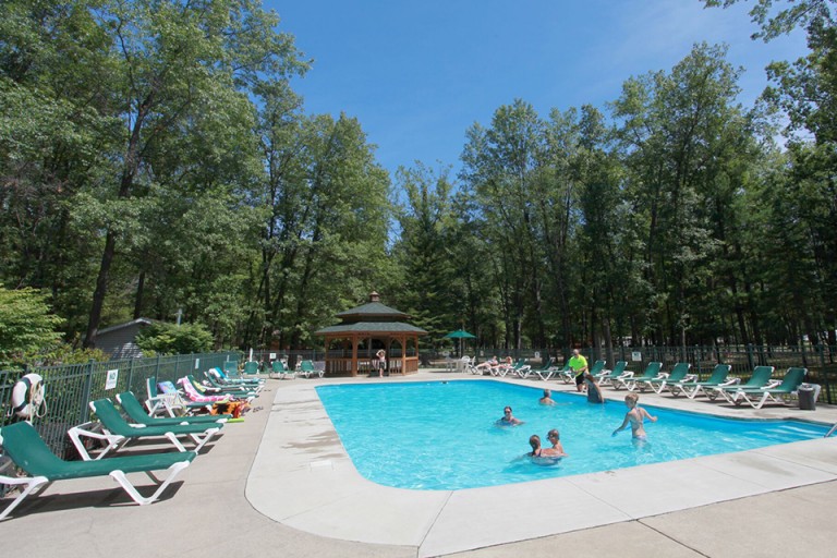 Watersports and Swimming in Michigan : Outdoor Adventures Resorts